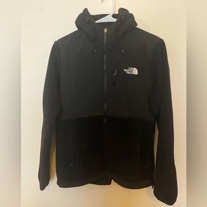 The North Face hooded Denali jacket